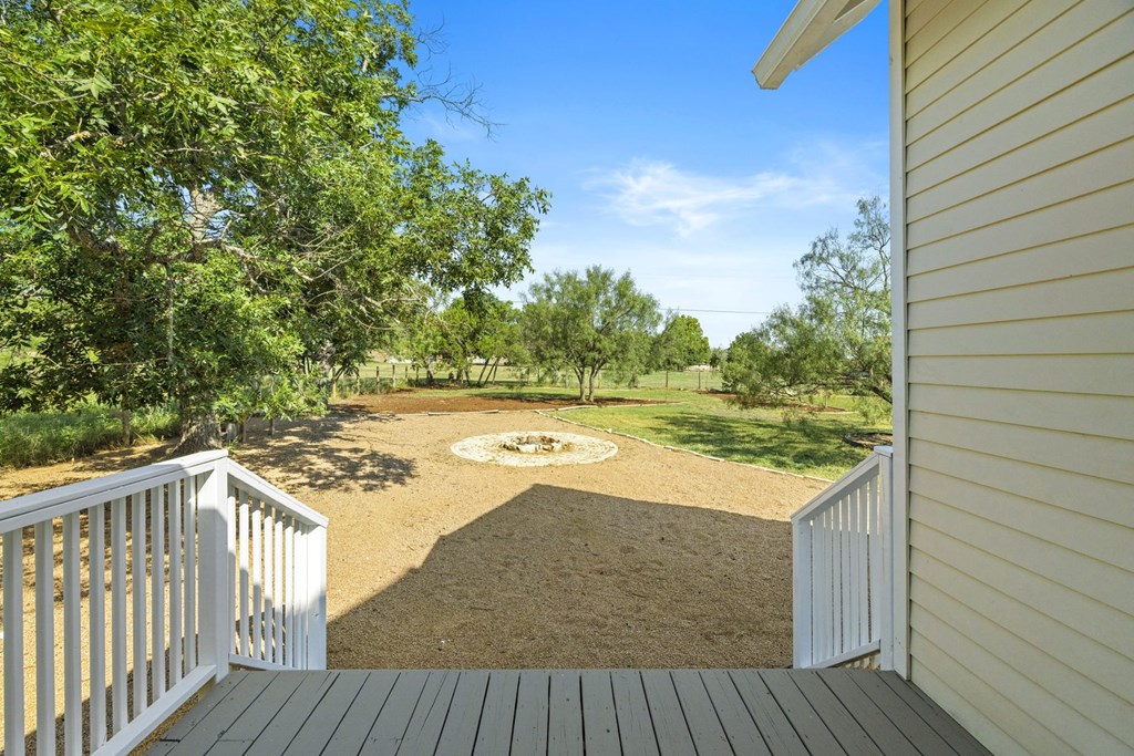 270 Oak Hollow Dr Property Photo 27