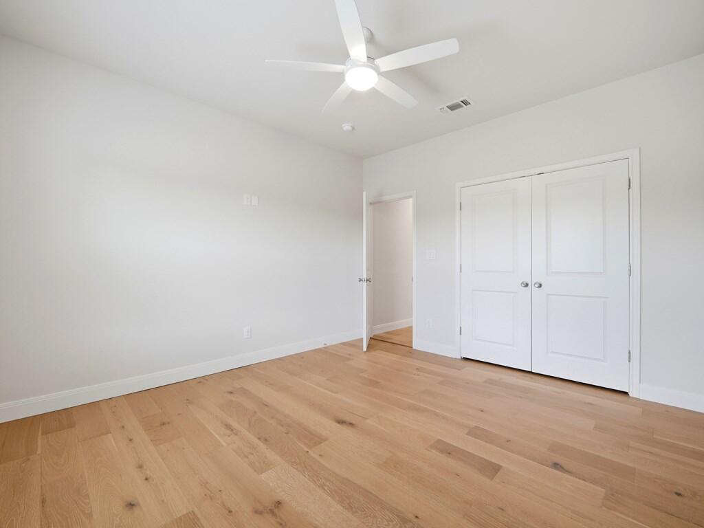 2011 Athens Ave Property Photo 28