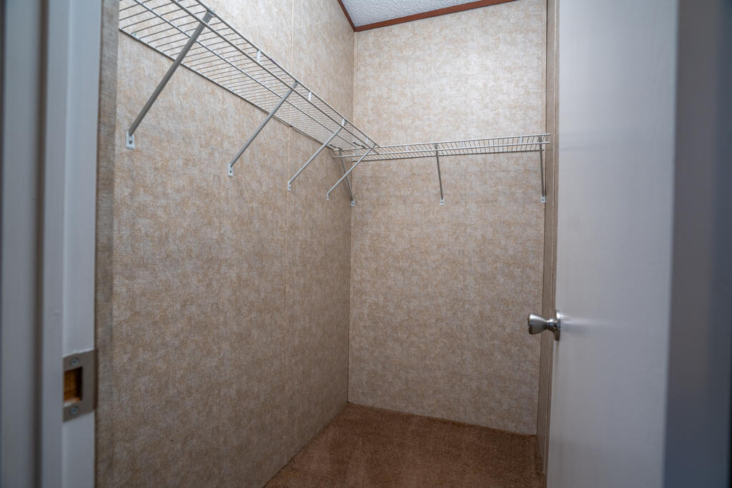 198 Dian Dr Property Photo 38