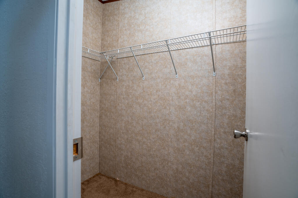 198 Dian Dr Property Photo 40