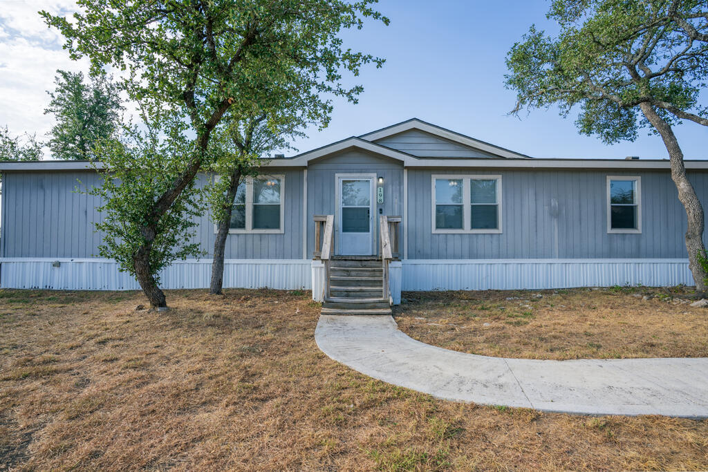 198 Dian Dr Property Photo 5