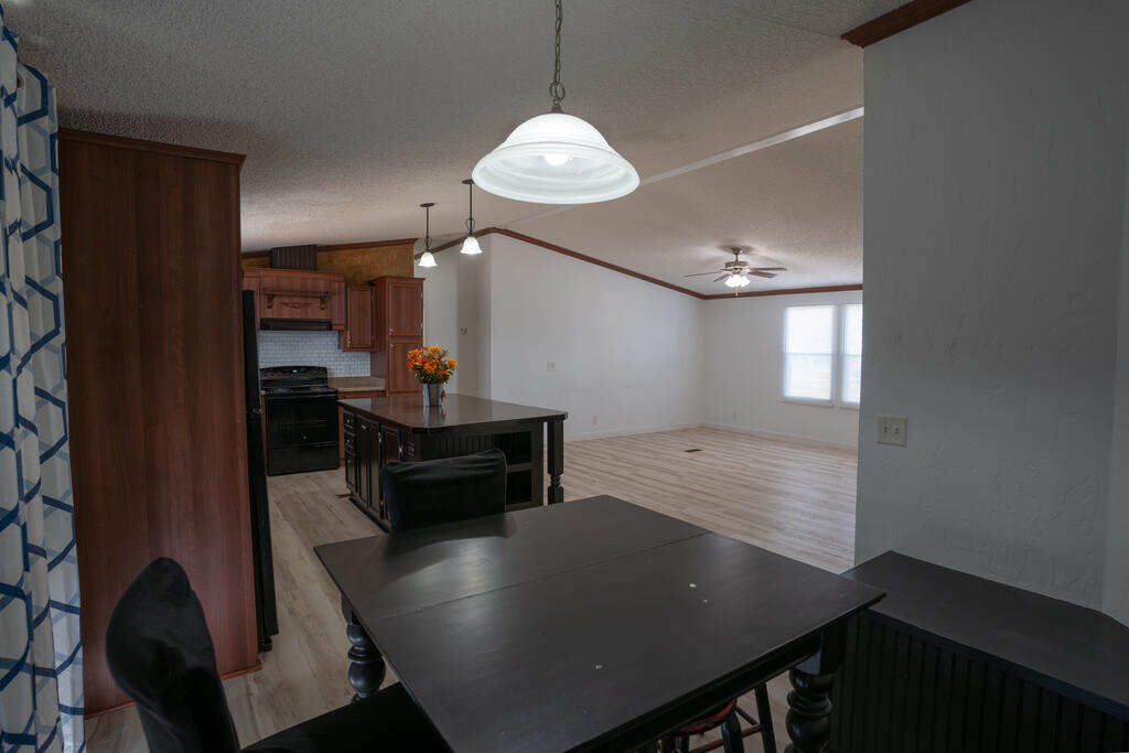 198 Dian Dr Property Photo 28
