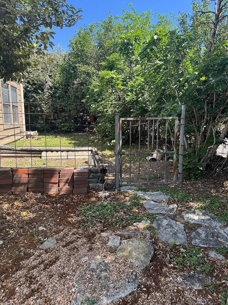 302 Riverhill Blvd Property Photo 14