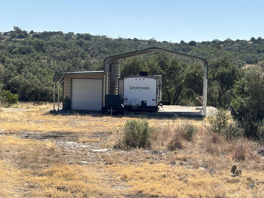 00 Cr 440 Property Photo 2