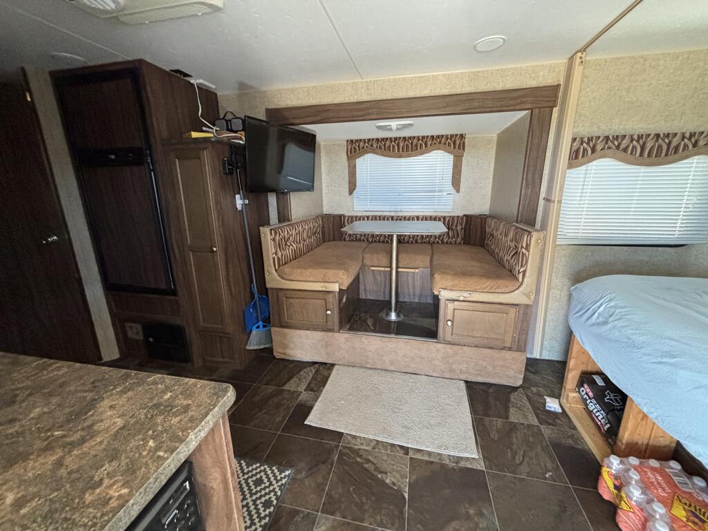 00 Cr 440 Property Photo 9