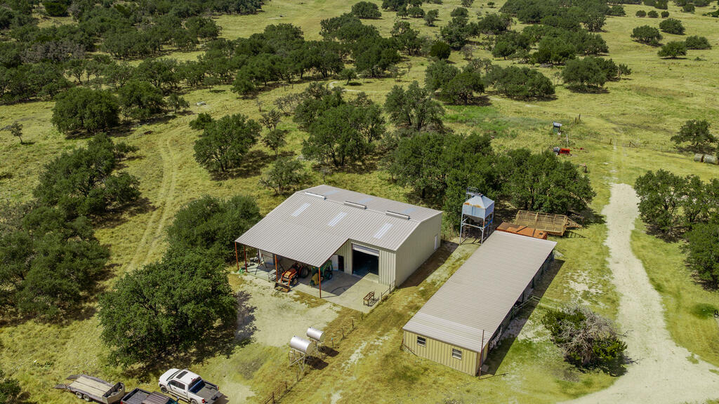 125434 Property Photo 6