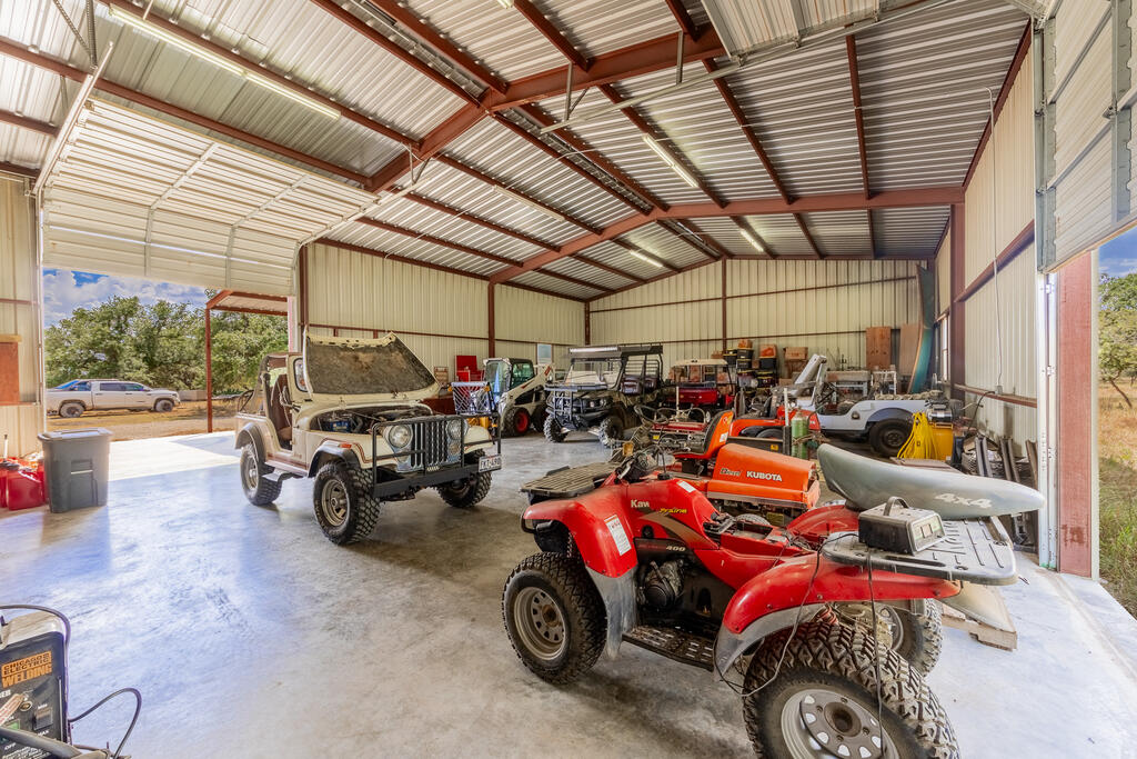 125434 Property Photo 33