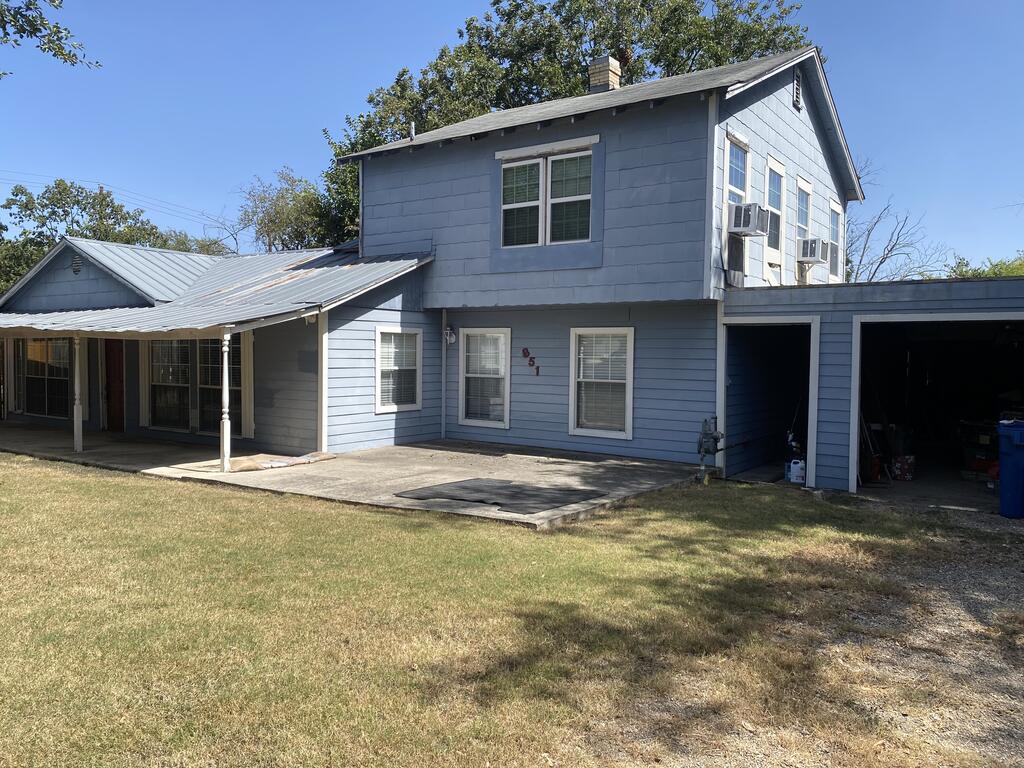 851 Tivy St Property Photo 1