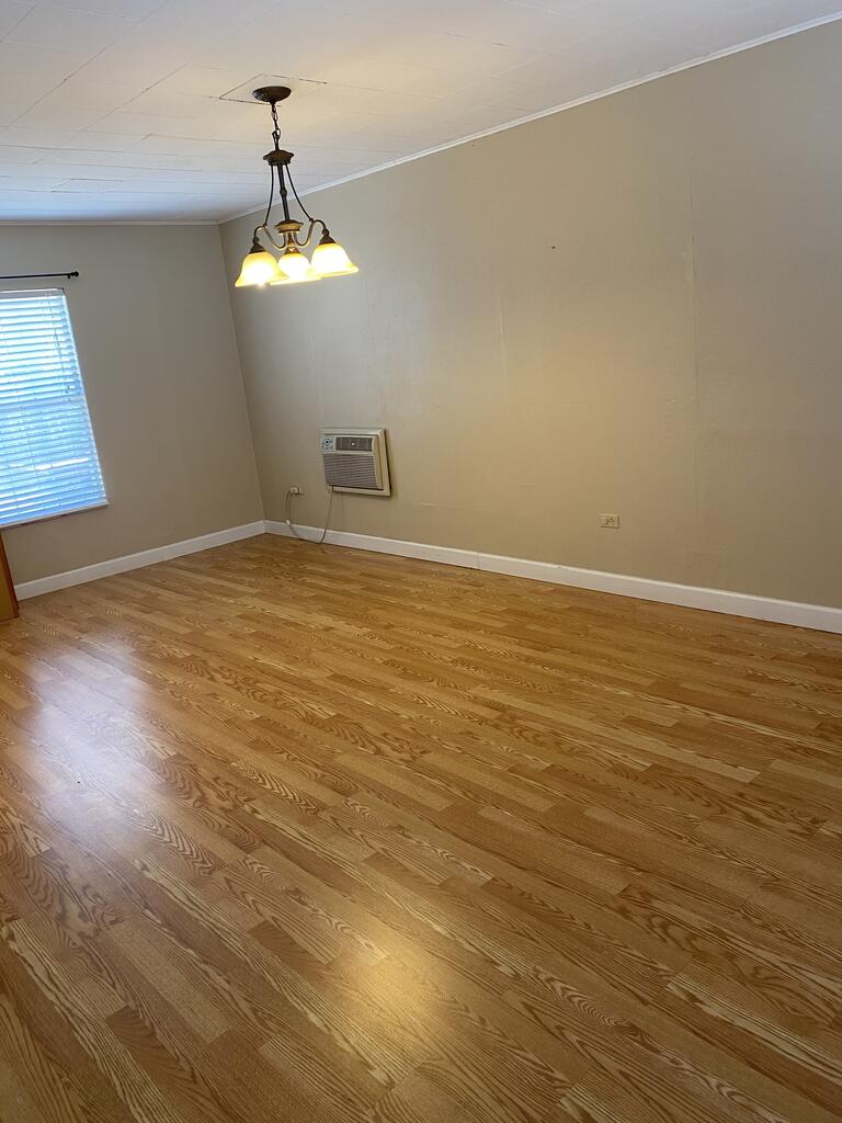 851 Tivy St Property Photo 11