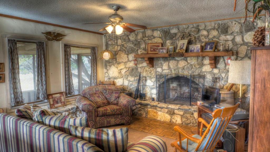 22 Squirrel Bend Property Photo 22