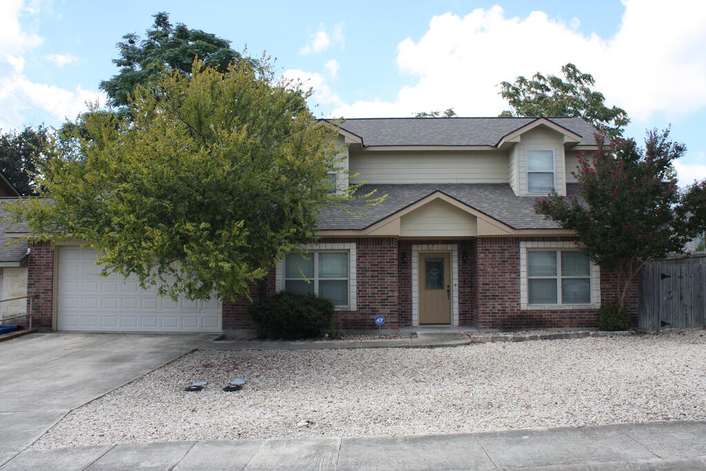 443 Yorktown Blvd Property Photo 1