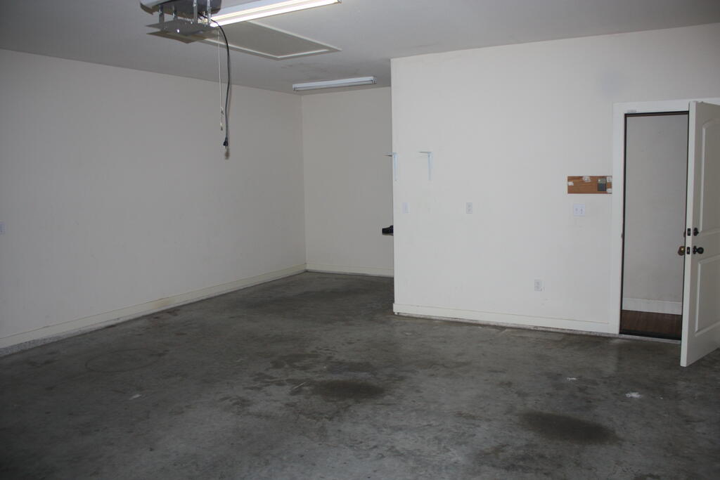 443 Yorktown Blvd Property Photo 12