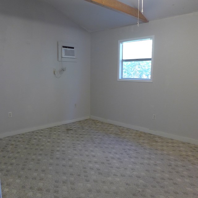 50140a E Ih-10 Property Photo 9