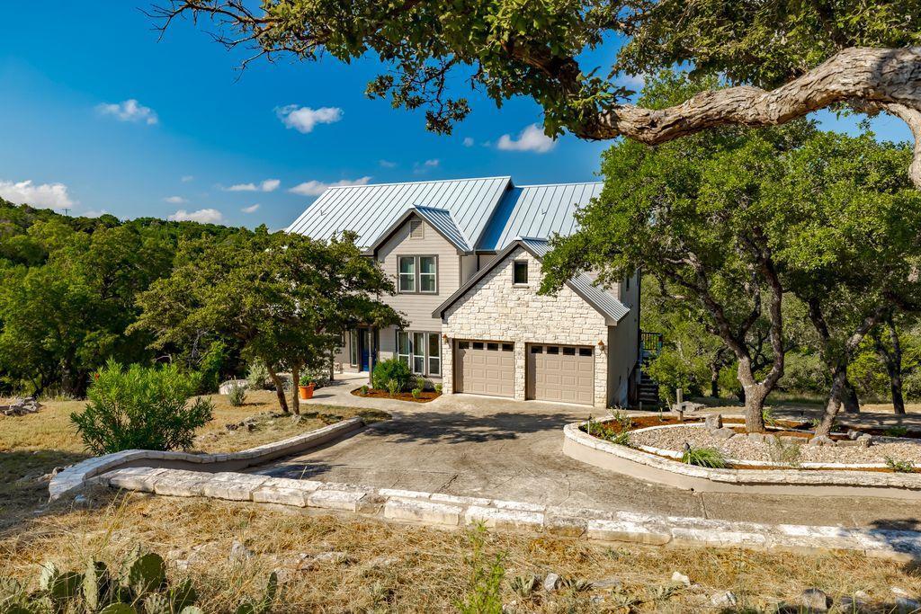 502 Lost Valley Property Photo 3