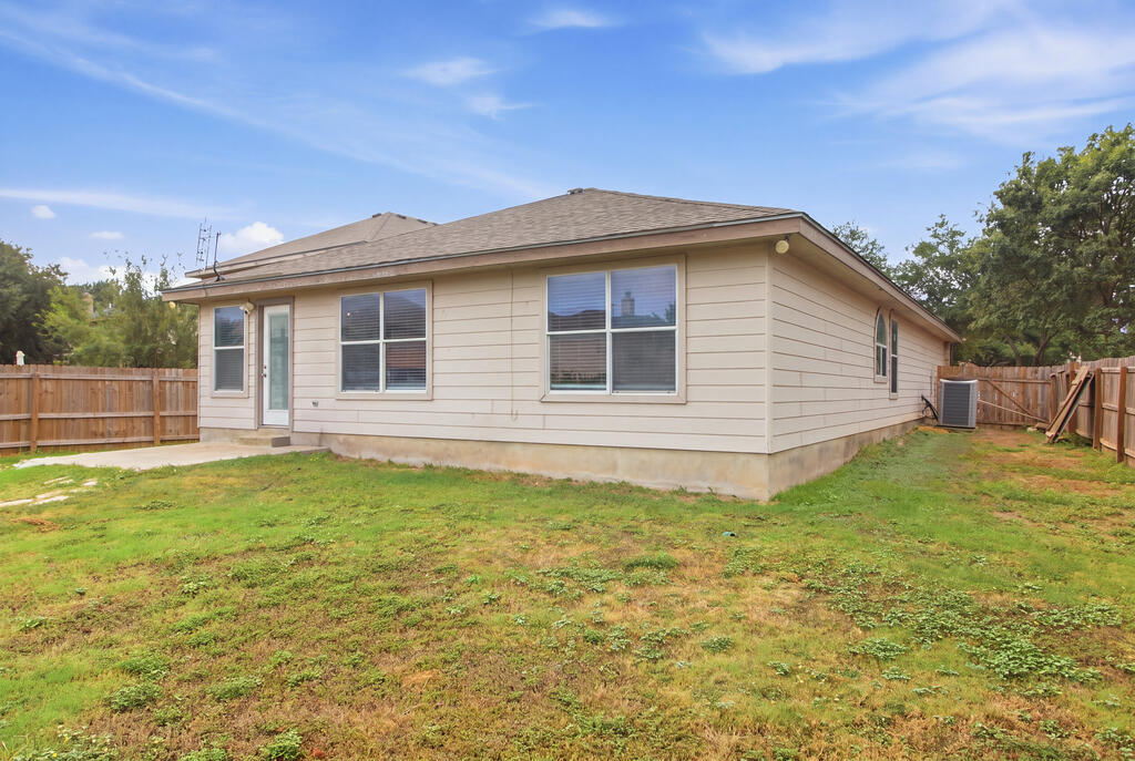 9914 Mustang Isle Property Photo 30
