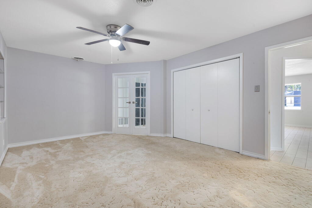 1107 Donna Kay Dr Property Photo 12