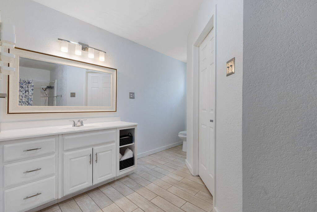 1107 Donna Kay Dr Property Photo 29