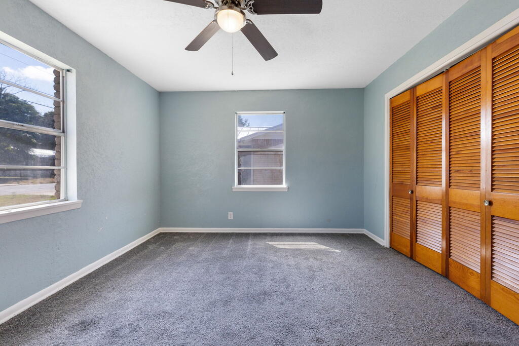 1107 Donna Kay Dr Property Photo 36