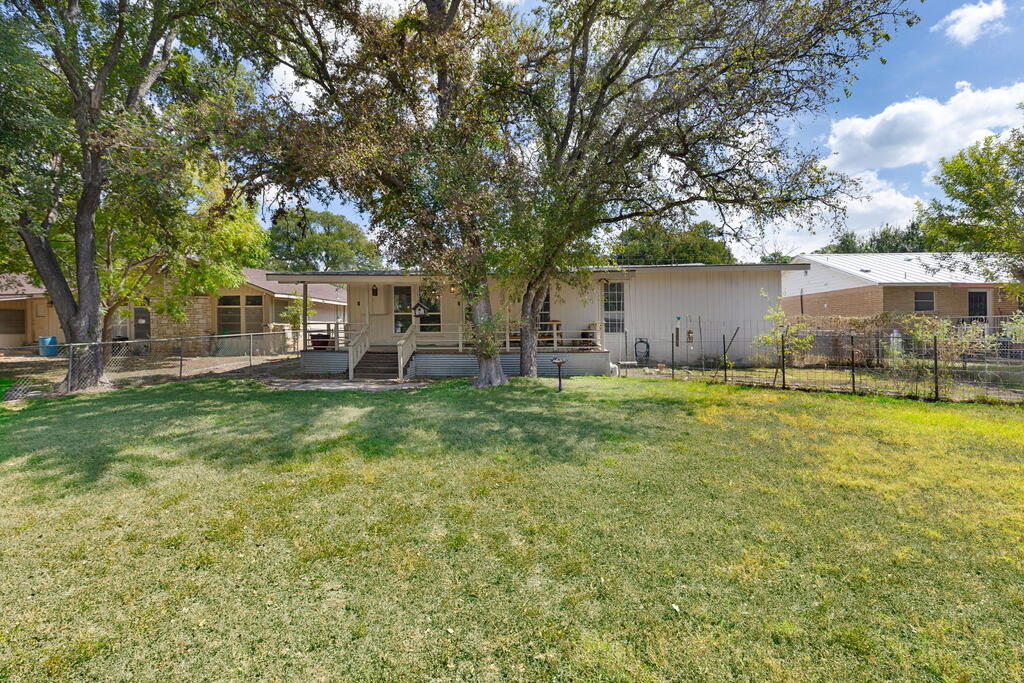 1107 Donna Kay Dr Property Photo 52
