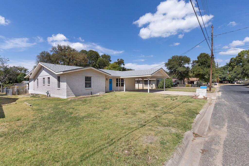 1107 Donna Kay Dr Property Photo 63