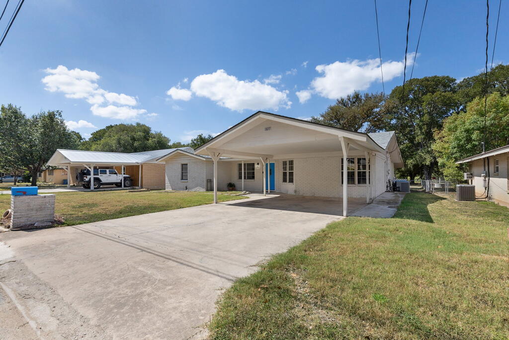 1107 Donna Kay Dr Property Photo 64