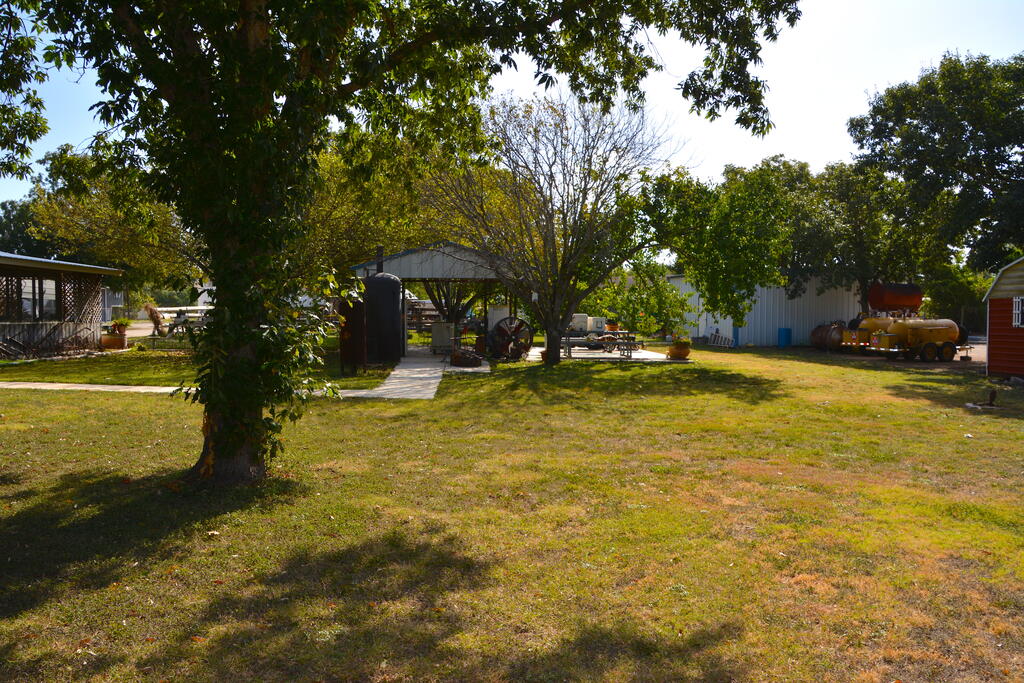 101 Morgan St Property Photo 7