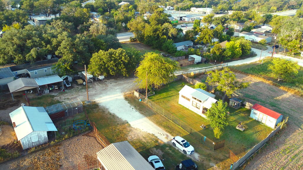 101 Morgan St Property Photo 14