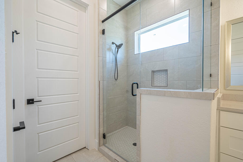 2044 Toscano Way Property Photo 23
