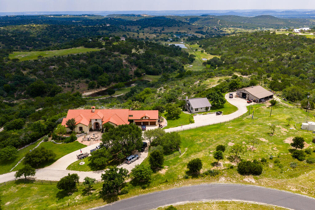 370 Ranch House Rd Property Photo 1