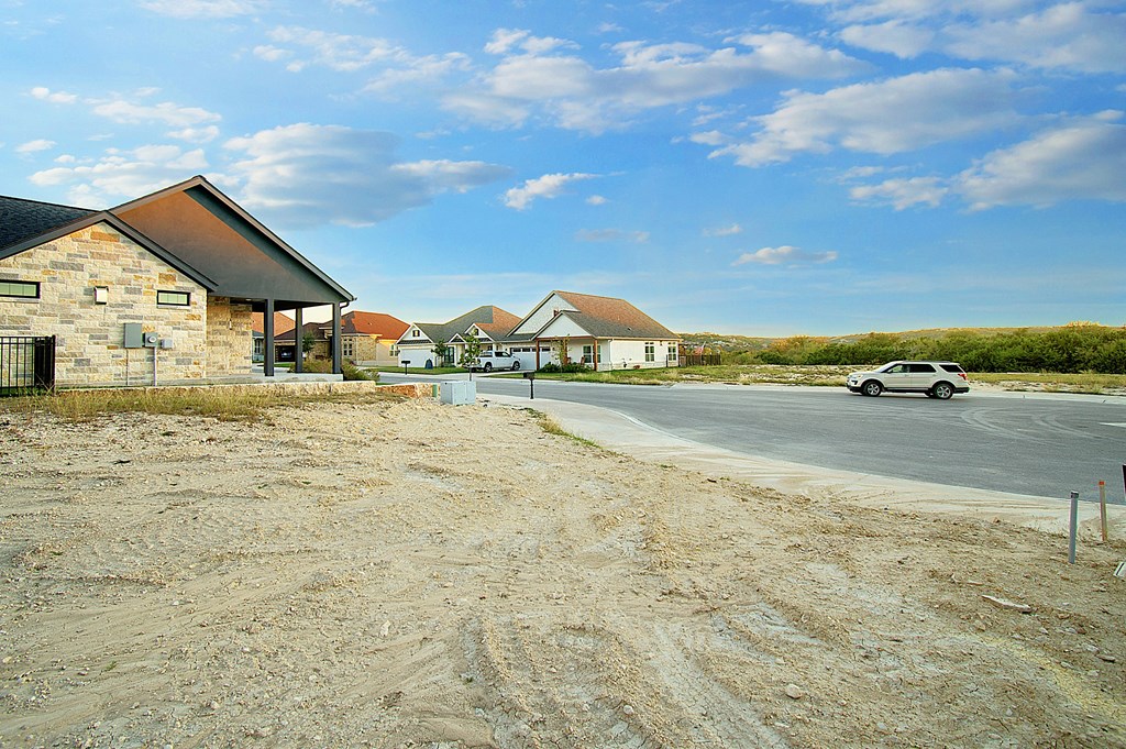 1912 N Chateau Lane # 22 Property Photo 6
