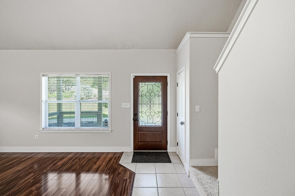 1620 Point View Property Photo 11