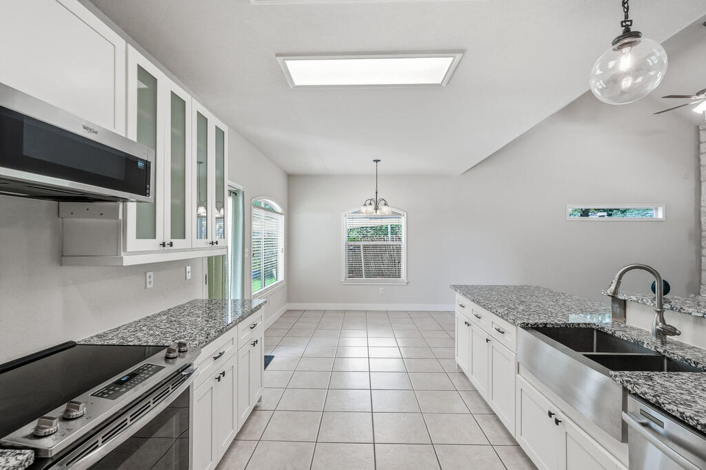 1620 Point View Property Photo 21