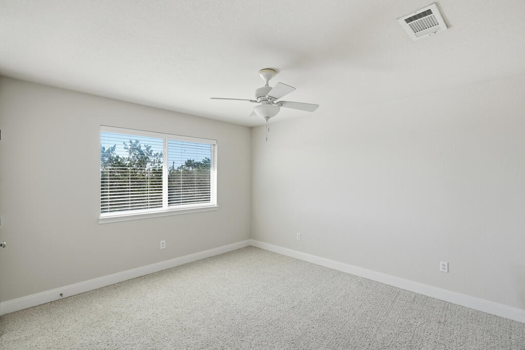 1620 Point View Property Photo 33