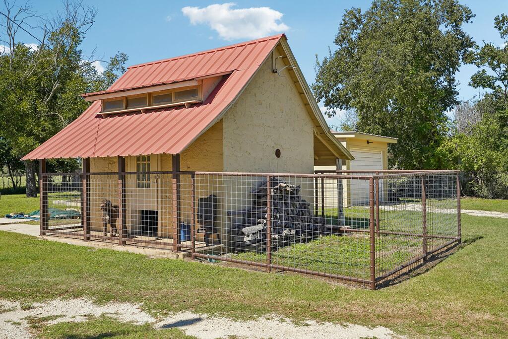 24 Edmiston Ln Property Photo 46