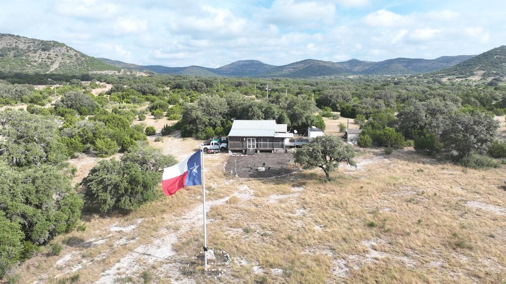 Lot2 Property Photo 1