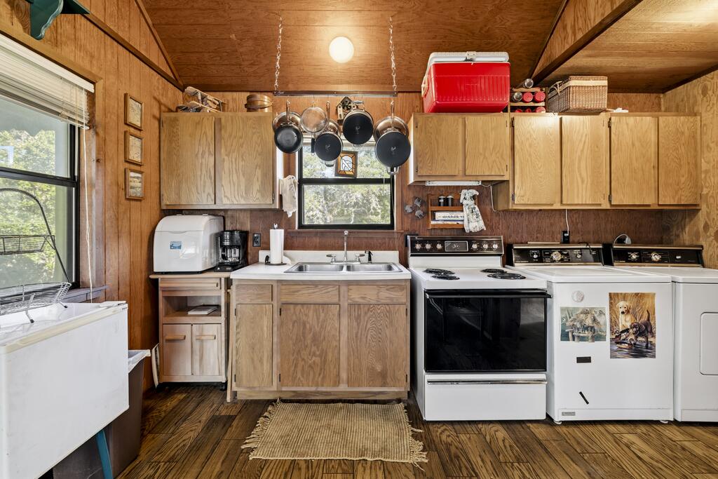 539 Sd 28100 Property Photo 18