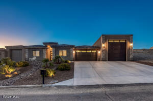 2541 Clarke Dr Property Photo 1