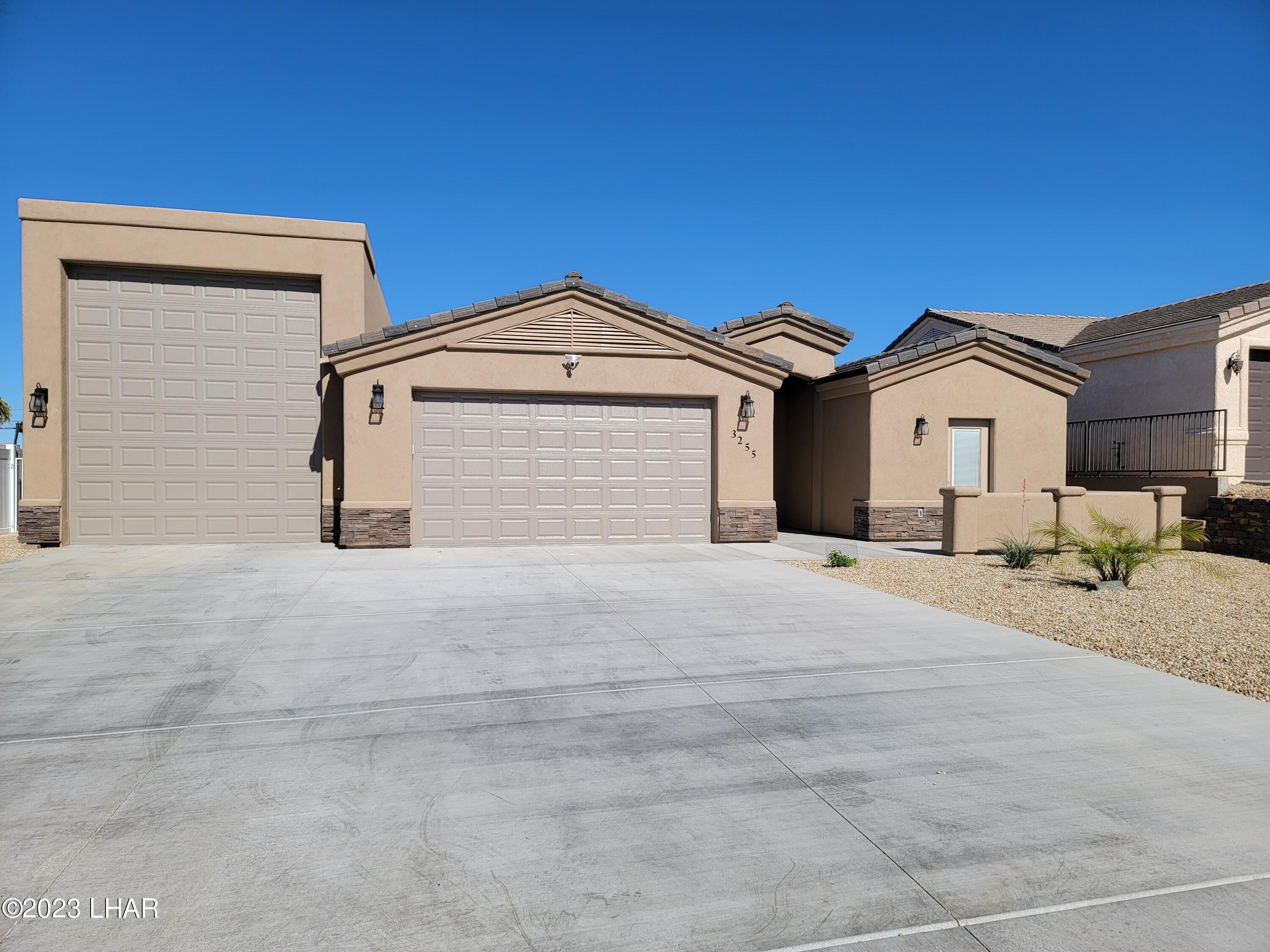 3255 Silver Saddle Dr Property Photo 1