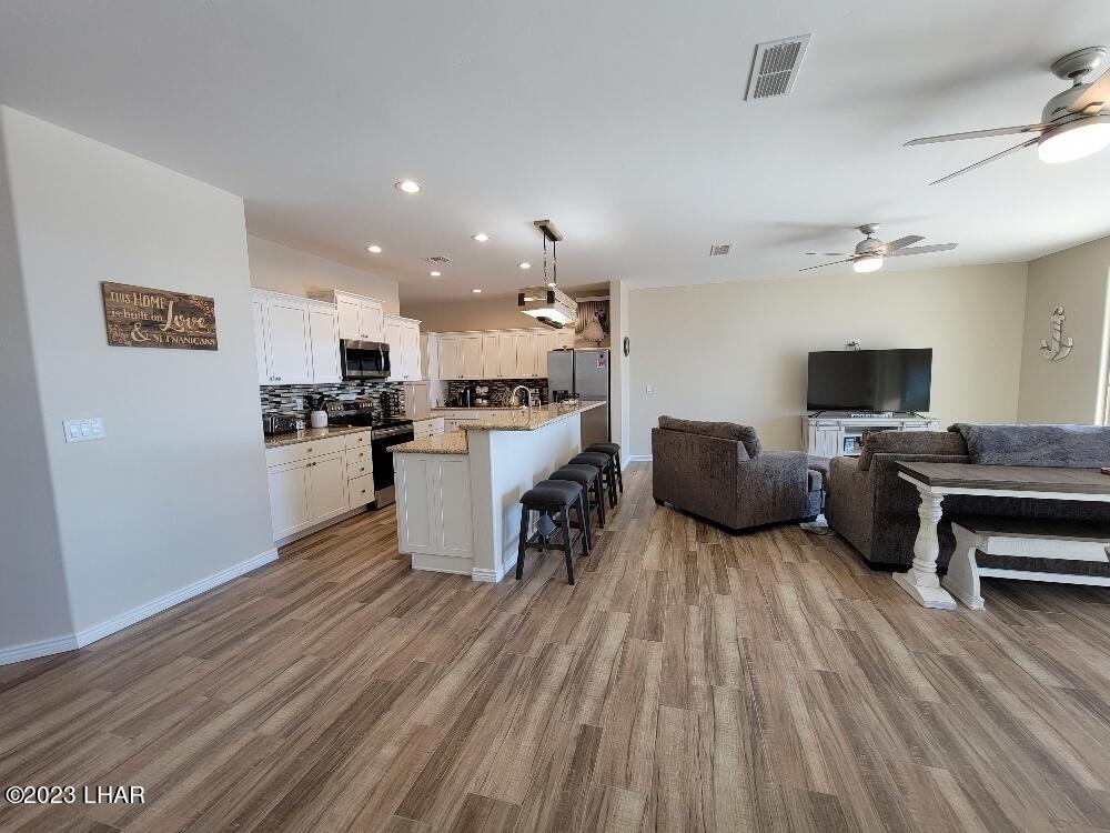 3255 Silver Saddle Dr Property Photo 5