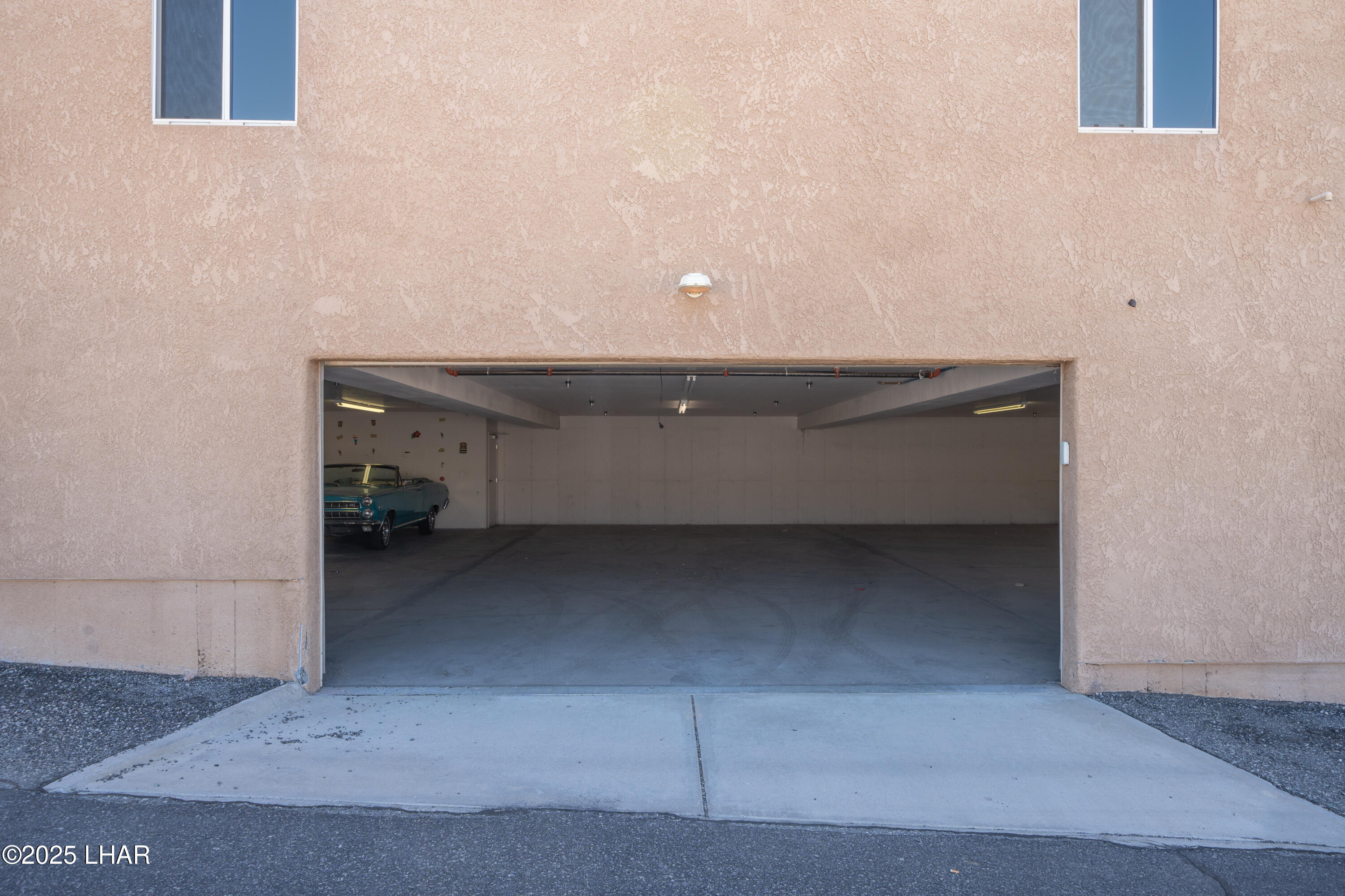 1515 N Lake Havasu Ave Property Photo 16