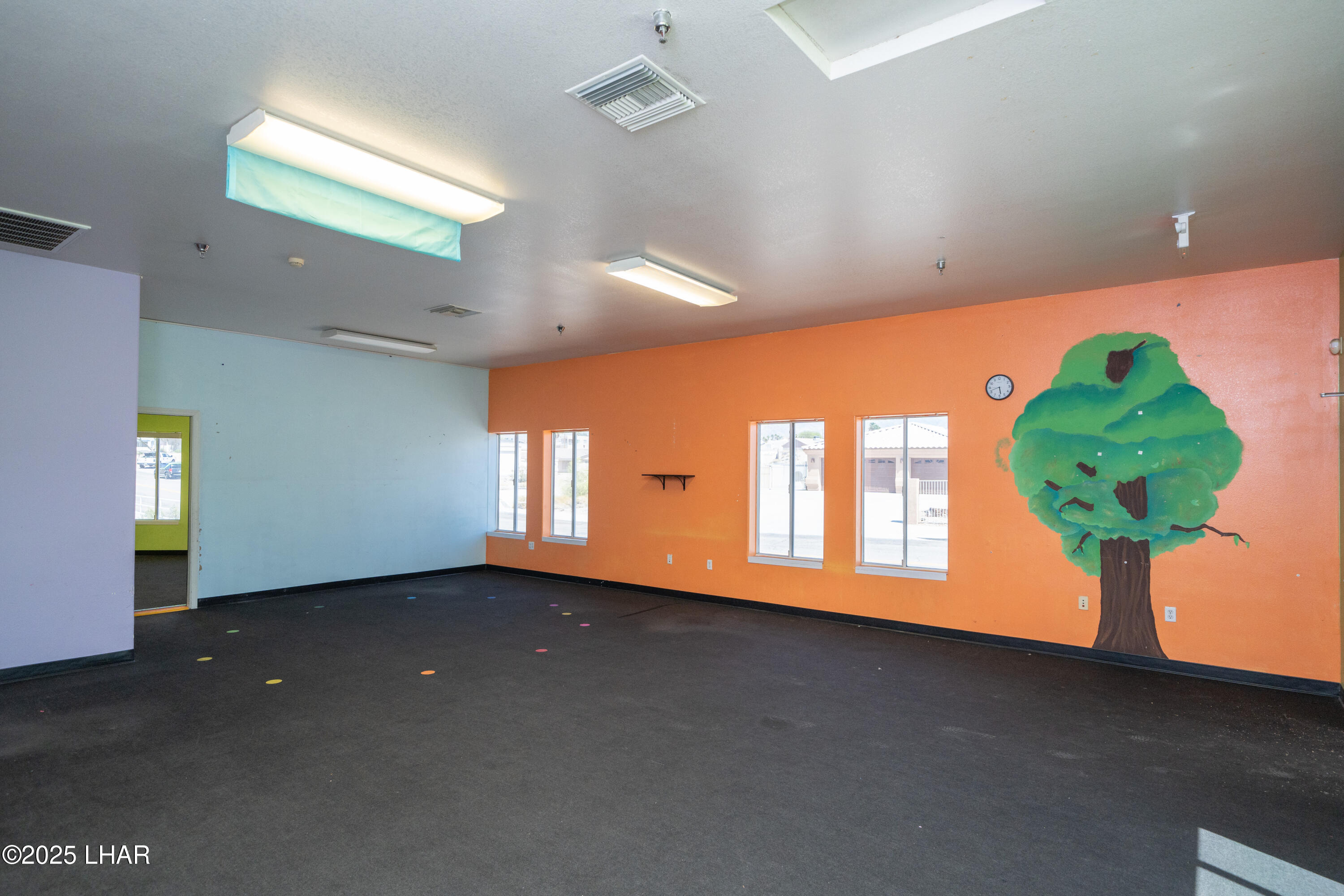 1515 N Lake Havasu Ave Property Photo 18
