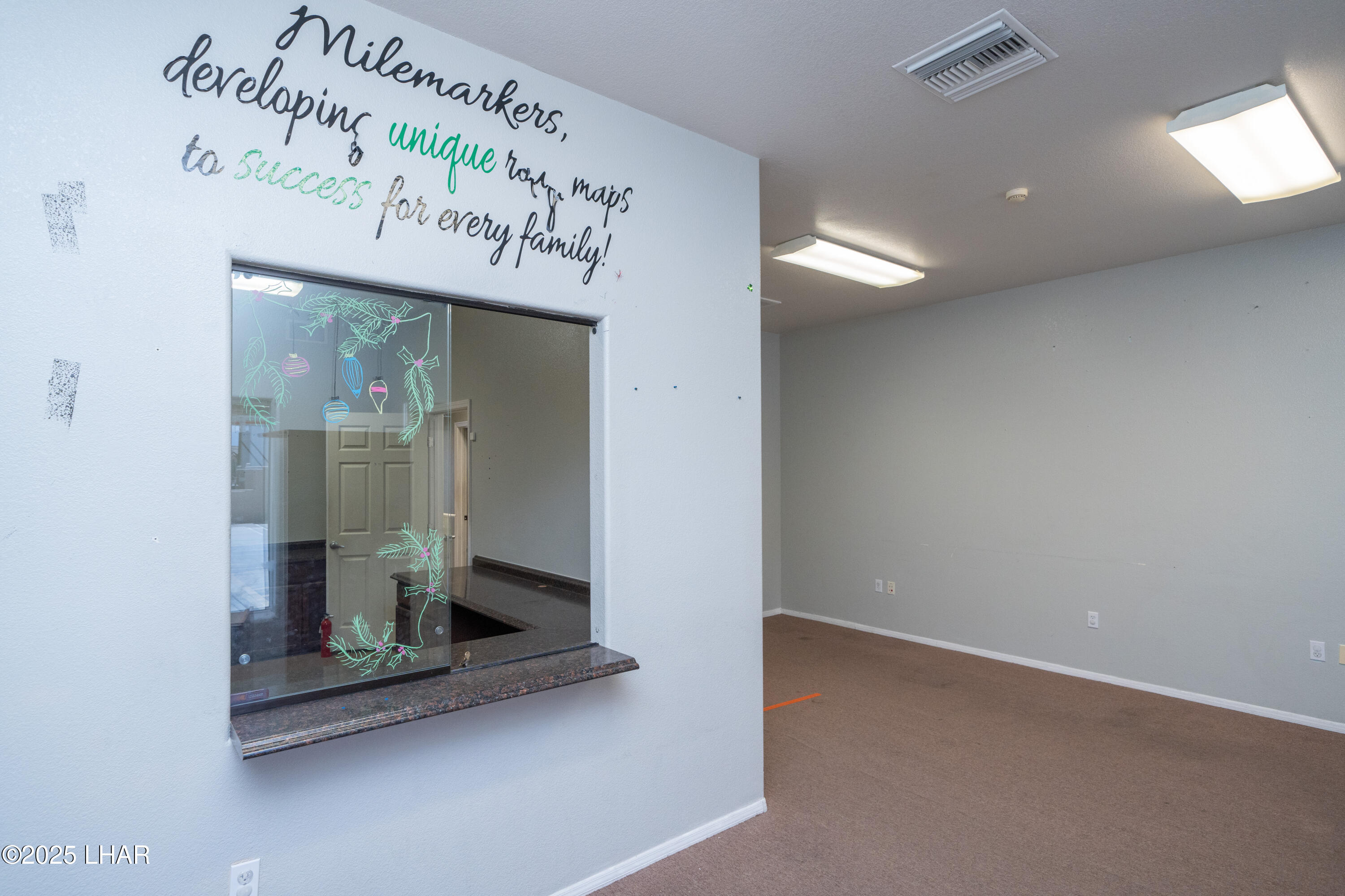 1515 N Lake Havasu Ave Property Photo 32