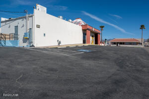 25 Acoma N Blvd Property Photo 15