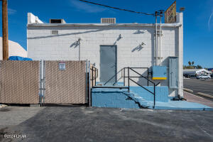 25 Acoma N Blvd Property Photo 16