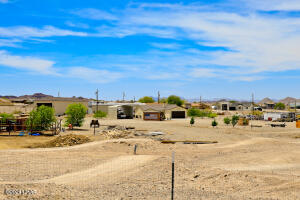 7703 Rice Dr Property Photo 5