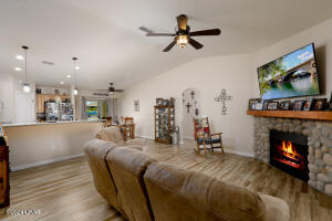 7703 Rice Dr Property Photo 14