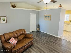 3425 Big Chief Dr Property Photo 7