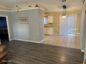 3425 Big Chief Dr Property Photo 10