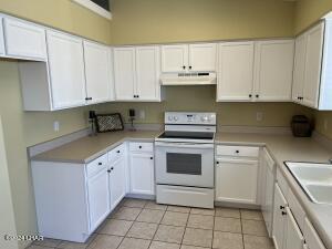 3425 Big Chief Dr Property Photo 12
