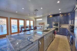 8878 Moovalya Dr Property Photo 6